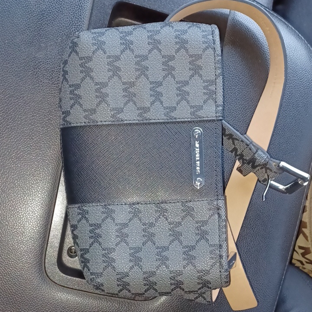 Michael Kors Belt Bag